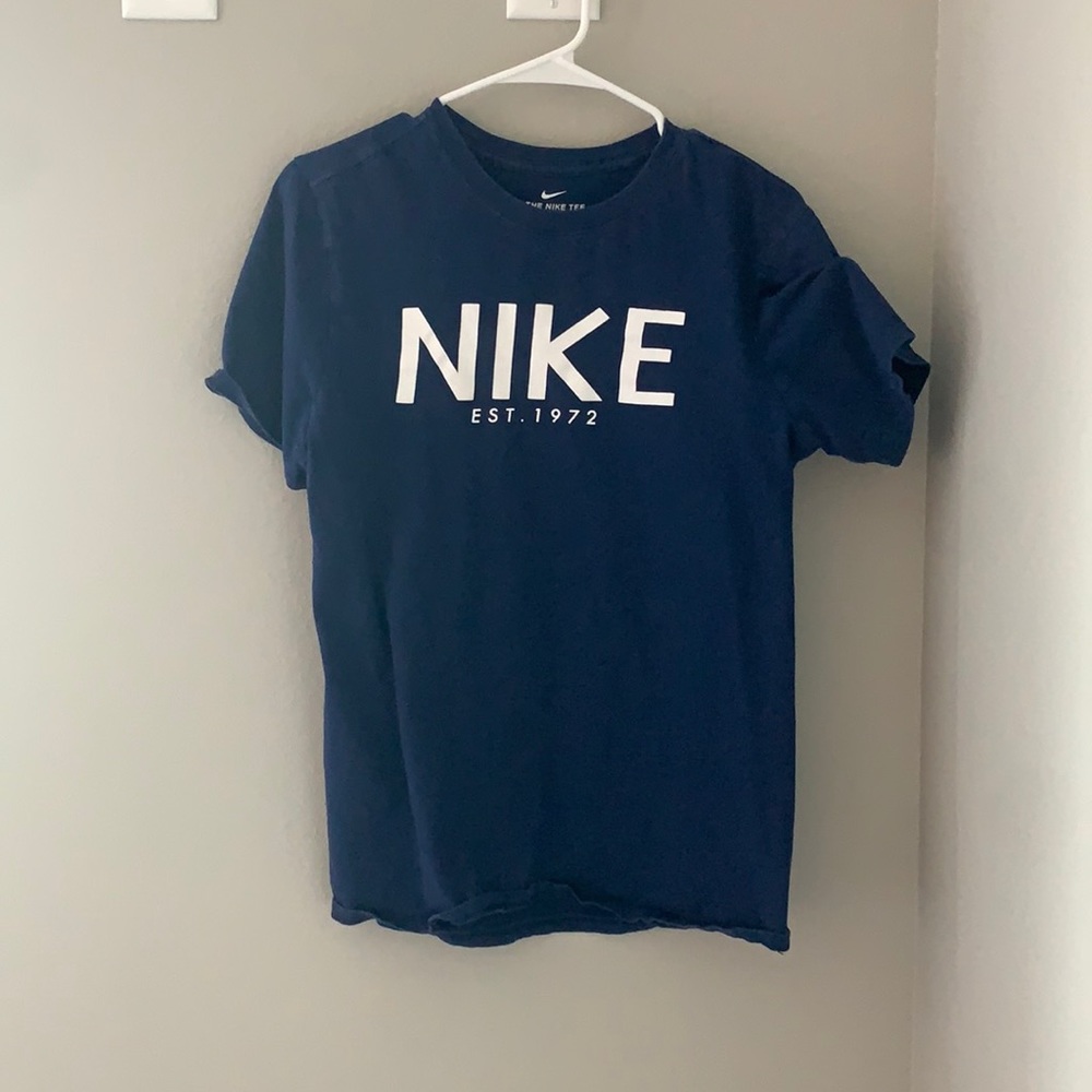 Men’s Nike Navy Shirt